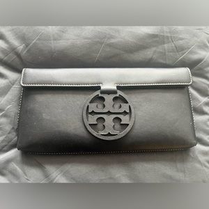 Tory Burch Miller Envelope Wallet